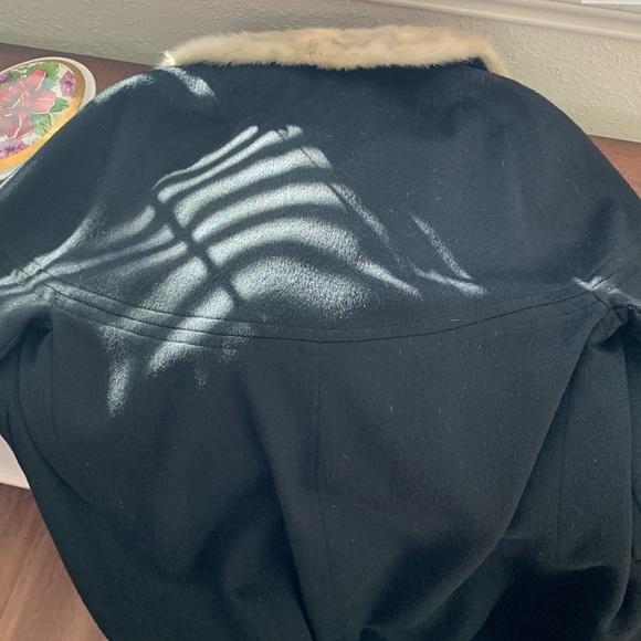 Vintage 60’s Long Coat, Real Fur Collar, Sz M - Picture 16 of 16